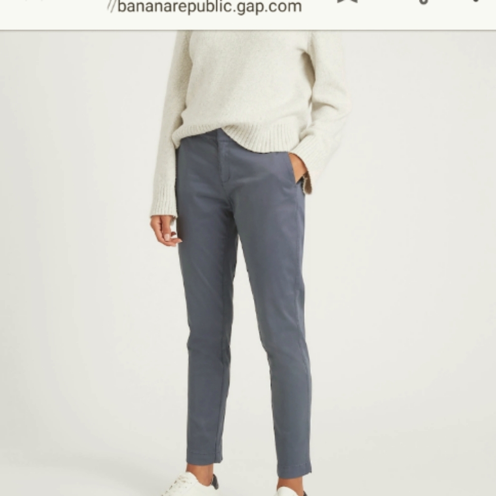 Banana republic size 12 petite light green khakis
